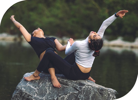 The Best Online Yoga Classes in Canada for All Skill Levels